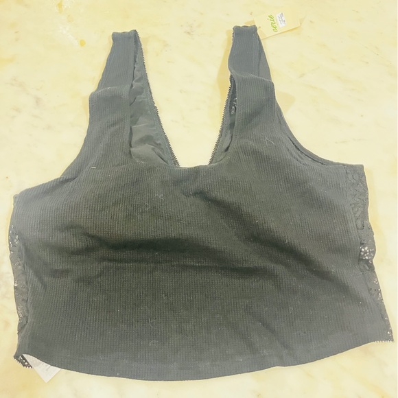 Aerie Black Floral Lace V-Neck Bralette Medium NWT - Picture 2 of 5